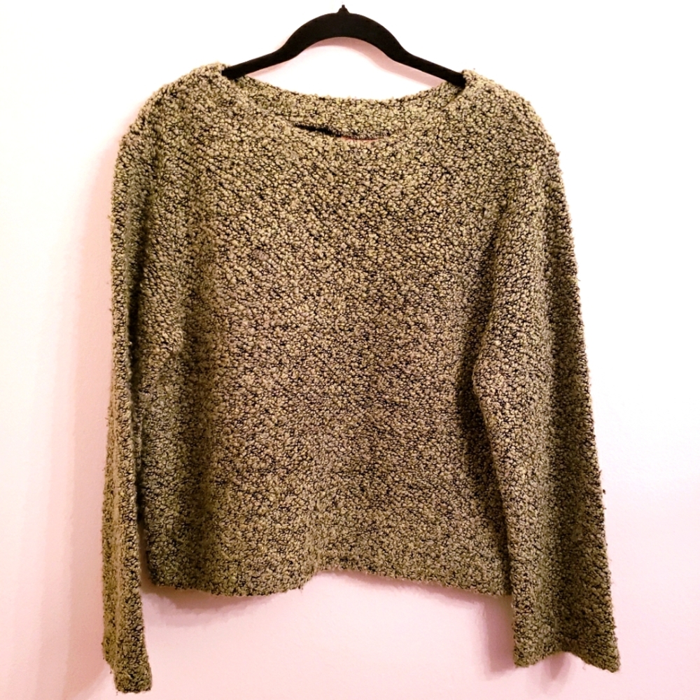 Finity naturals sweater size L